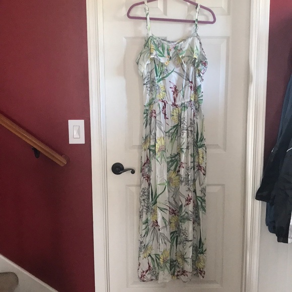 NWT Joy & Co. off white green cold shoulder dress - Picture 3 of 7